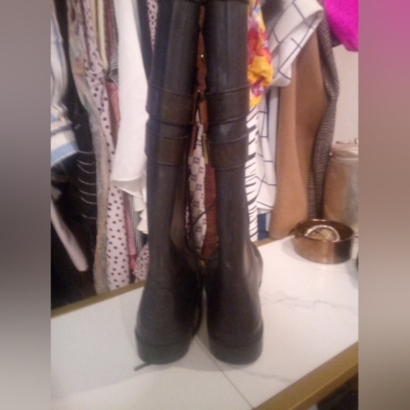 Tory Burch Goth Tall calf length rubber rain combat boots black gold lace up - Picture 14 of 16